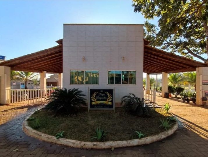 Lote - Venda - Centro - Alex�nia - GO